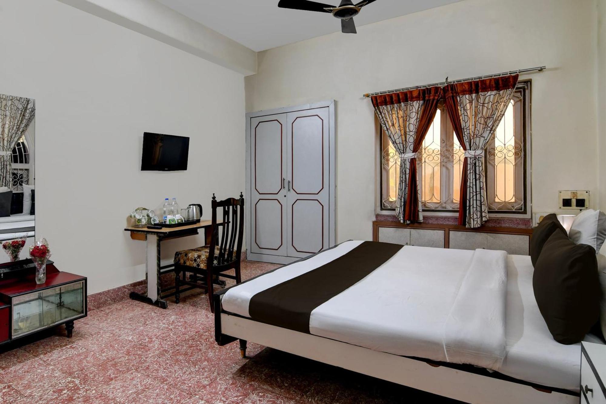 Hotel O Brothers Inn Колката Екстериор снимка