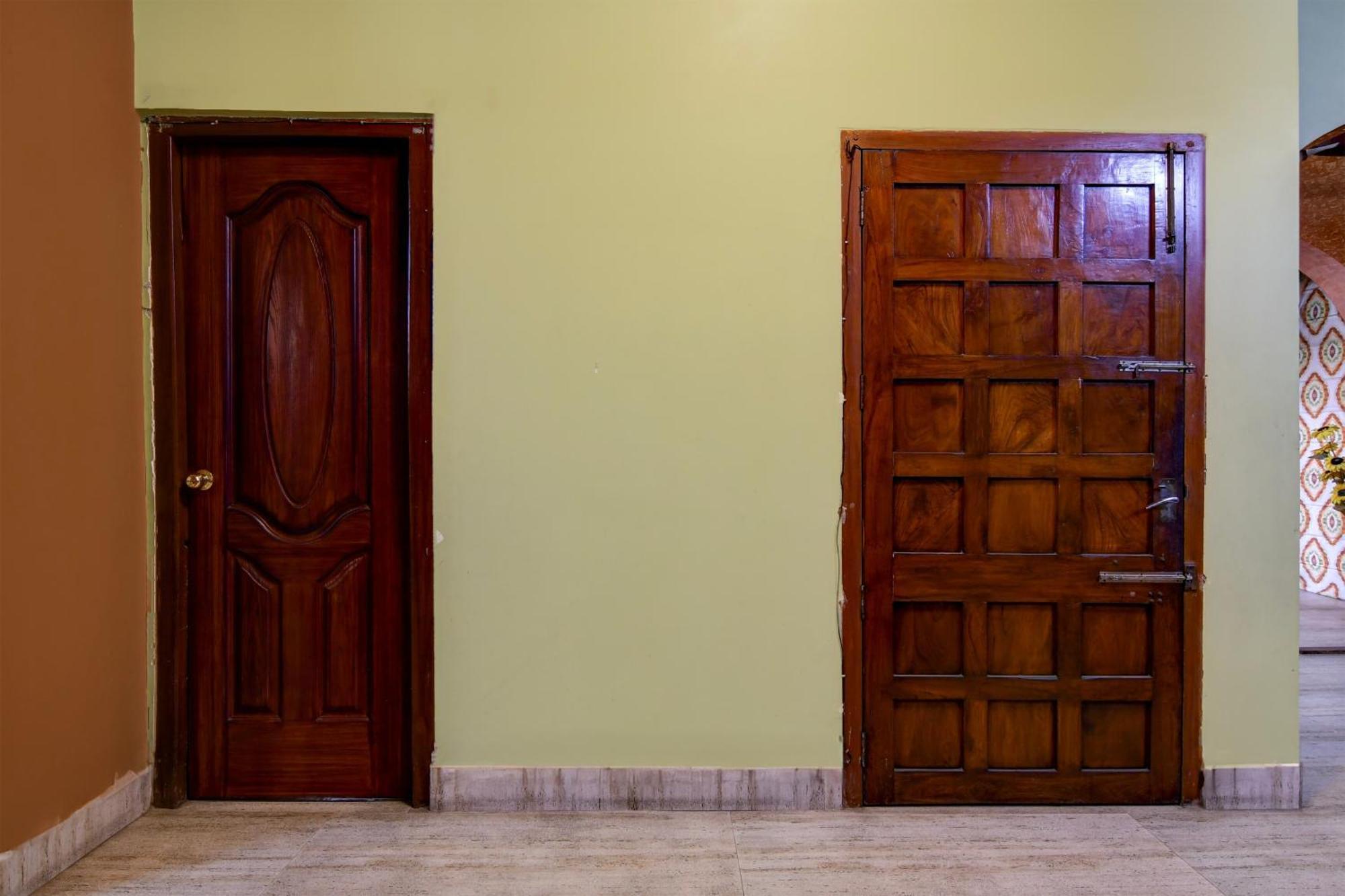 Hotel O Brothers Inn Колката Екстериор снимка