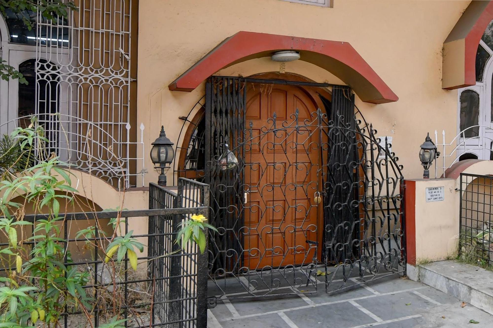 Hotel O Brothers Inn Колката Екстериор снимка