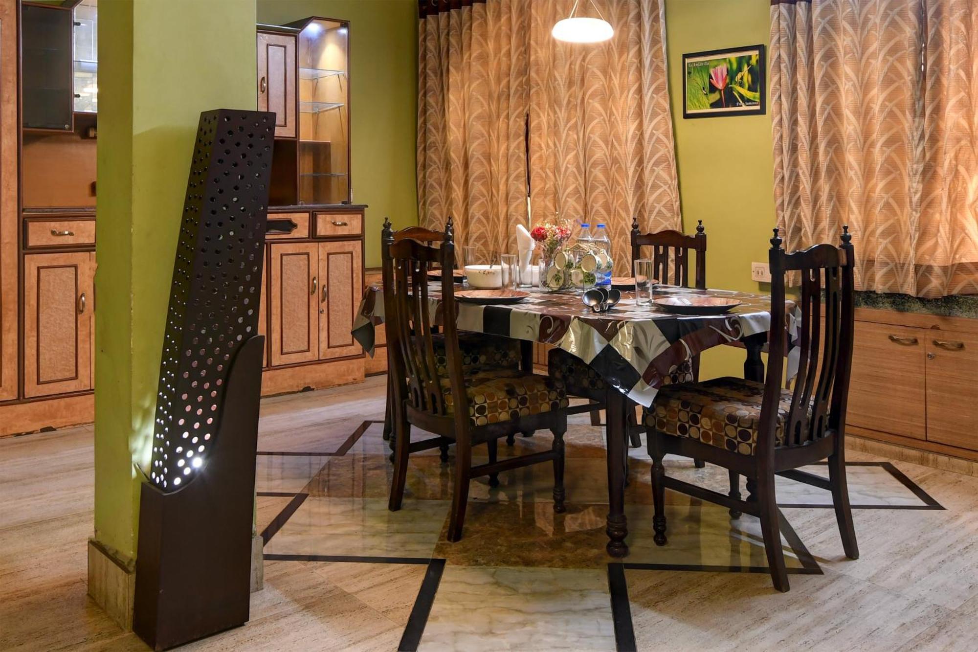 Hotel O Brothers Inn Колката Екстериор снимка